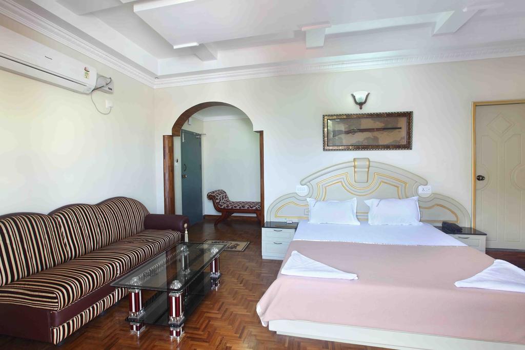 Hotel Chithra 카니아쿠마리 외부 사진